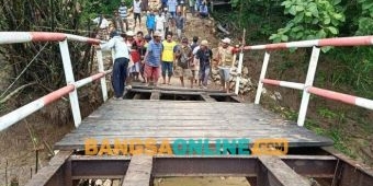 Proyek Rekonstruksi Jembatan di Daleman Sampang Jalan di Tempat, Masyarakat Mulai Khawatir