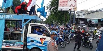 Polresta Sidoarjo Lakukan Pengamanan Profesional dan Humanis saat Peringatan Hari Buruh