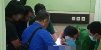 Butuh Waktu 1 Jam untuk Lepas Cincin Paralon dari Kelamin Kakek 65 Tahun
