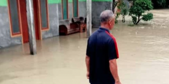 Hujan Deras Guyur Lamongan Sebabkan Banjir Akibat Luapan Sungai di Desa Pamotan