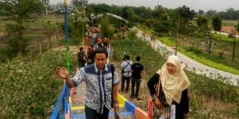 Punya Bukit Teletubbies, TPA Randegan Serap Kunjungan Wisata Daerah