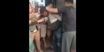 Hendak Gondol Motor Orang, Pria di Pasar Wonorejo Pasuruan Jadi Bulan-Bulanan Warga