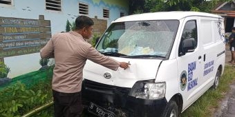 Ngebut di Jalan Sempit, Mobil Operasional MBG Tabrak Pasutri di Senori Tuban