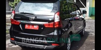 Rasakan Jalan Rusak, Bupati Jombang Pilih Gunakan Mobdin Avanza Ketimbang Fortuner