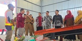 Libatkan Masyarakat Sekitar Perusahaan, PT SBI Mulai Operasionalkan TPST Berkapasitas 5 Ton per Hari