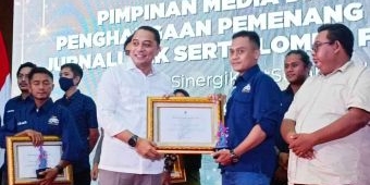 Di Ajang Silaturahmi Bersama Pimpinan Media, Wartawan HARIAN BANGSA Sabet Juara 3
