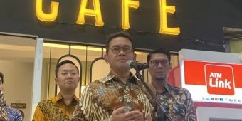 kolaborasi-kemenhub-dan-kai-mendag-resmikan-produk-umkm-hadir-di-kereta-penumpang