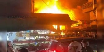 Pasar Pandaan Terbakar, Sejumlah Lapak Ludes Dilalap Si Jago Merah
