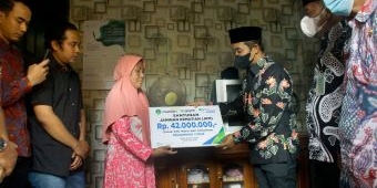 Wakil Wali Kota Pasuruan Serahkan Santunan JKM kepada Dua Ahli Waris Driver Ojol