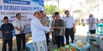 Yayasan Laili Izzatul Faiqoh Launching Dapur MBG di Burneh