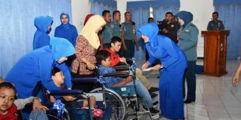 Peringati HUT ke-71 Jalasenastri, KDJAT Berbagi Kasih Bersama Warakawuri