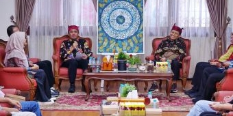 Pemkot Pasuruan Teken Kontrak Payung Pengadaan Kertas HVS