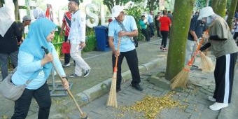 Pemkab Kediri Galakkan Korvei Jaga Kebersihan Kawasan Simpang Lima Gumul