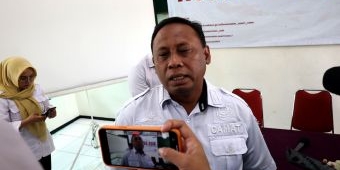 Protes Penertiban Bangunan Liar, Ormas Geruduk Kantor Kecamatan dan Tuding Camat Asemrowo Selingkuh