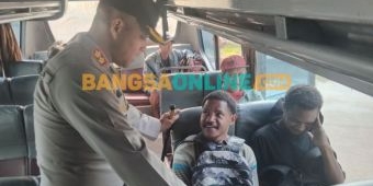 Pastikan Kesiapan Angkutan Lebaran, Kapolres Madiun Kota Imbau Pengemudi Bus untuk Cek Kendaraan