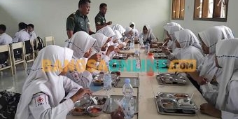 Ratusan Pelajar di Yahukimo Papua Demo Tolak Program MBG