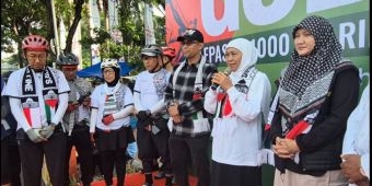 Dilepas Gubernur Khofifah, Ride for Palestine 2025 Bawa Pesan Kemanusiaan dari Surabaya ke Kemenlu