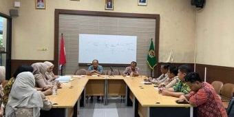 Kantah Pasuruan Laksanakan Pembinaan Petugas Loket untuk Tingkatkan Kualitas Pelayanan