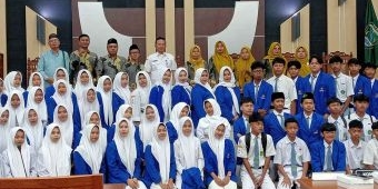 Siswa-Siswi MA Sunan Giri Kunjungi DPRD Kabupaten Pasuruan, Belajar Langsung Fungsi dan Tugas Dewan