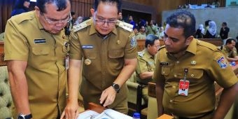 RDP dengan DPR RI dan Mendagri, Pj Adhy Sebut Kesiapan Jatim Gelar Pilkada Serentak 2024