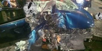 Sopir Ford Fiesta Tewas Usai Tabrak Motor Pengangkut Sampah di Surabaya, Apa Penyebabnya?