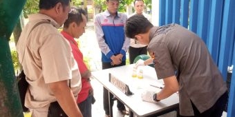 Polres Ngawi Gelar Tes Urin dan Kesehatan Sopir di Terminal Kertonegoro