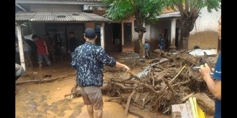 Pemprov Jatim Tangani Banjir Bandang Alasmalang Banyuwangi