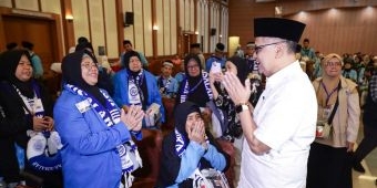 menhaj-gus-irfan-lepas-kloter-pertama-jamaah-haji-2026