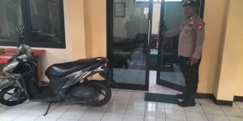 Kades Buncitan Sidoarjo Ditemukan Meninggal di Balai Desa, Polisi Lakukan Penyelidikan
