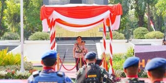 kapolri-resmikan-patung-komjen-m-jasin-simbol-juang-polri-di-surabaya