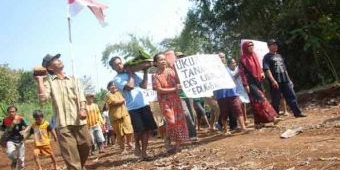 Sengketa Lahan antara Warga Dusun Kedunggalih Jombang dengan Satbrimob Polda Jatim Meruncing