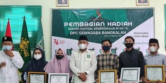 Serahkan Hadiah Lomba Kemerdekaan, Ketua PKB Bangkalan Harap Gemasaba Jadi Motor Kreativitas di Desa