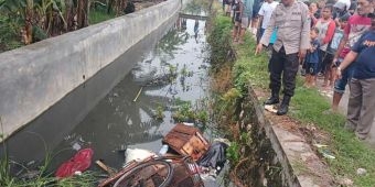 Tukang Becak di Lamongan Tewas Tercebur Dalam Parit