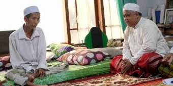 Kang Irwan Jenguk KH Abdul Jalal, Kiai Sepuh Pesantren Nurul Qadim