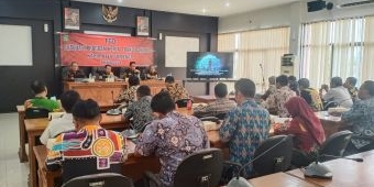 Tingkatkan Literasi Keuangan Masyarakat, Pemkab Sumenep Gelar FGD Bersama TPAKD dan TPID