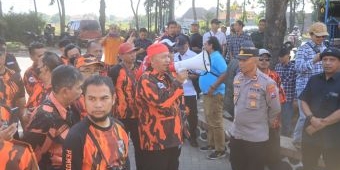 Kawal Sidang Praperadilan Kasus Narkoba, Pemuda Pancasila Gelar Aksi di PN Kraksaan