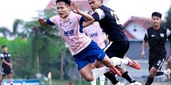 Persik Kediri Latihan Bareng Gresik United Jelang Duel Kontra Borneo FC