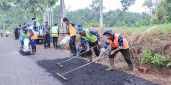 Bupati Jember Komitmen Tangani Aduan Masyarakat soal Jalan Rusak