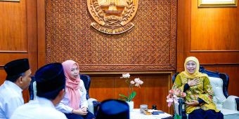 Gubernur Khofifah Ajak KPID Jatim Bersinergi Sukseskan Kick Off Penyiaran Piala Dunia 2026