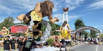 Sambut Hari Raya Nyepi Tahun Baru Saka 1948, Umat Hindu di Kediri Gelar Festival Ogoh-Ogoh