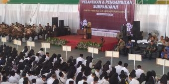 KPU Jombang Lantik Ratusan PPS Pemilu 2024, Bu Mun Ingatkan Netralitas