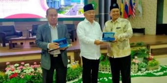 Di UIN Malang, Kiai Asep Beberkan Manajemen Kelola Pesantren Sukses dan Maju 