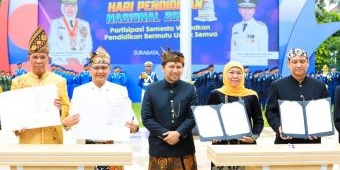 Pemprov Jatim Sediakan Kuota Beasiswa  dan Biaya Pendidikan bagi Murid Tak Masuk SMA SMK Negeri