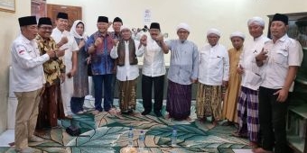 Minta Restu dan Doa, Relawan Prabowo-Gibran Sowan ke Ponpes Al-Mubarok Sampang