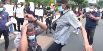 Ratusan Wartawan di Surabaya Gelar Aksi Solidaritas untuk Nurhadi