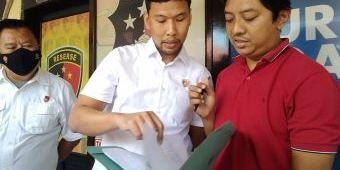 Diduga Hasil Curian, Perhutani Laporkan Temuan 71 Batang Kayu ke Polres Ngawi