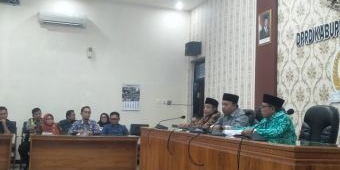 Ratusan Anggota Koperasi Madani Datangi DPRD Trenggalek, Tuntut Audit dan Pengembalian Dana