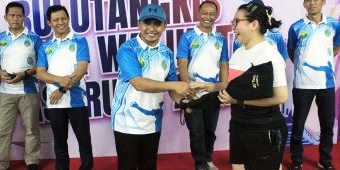 Buka Turnamen Bulu Tangkis Wali Kota Cup, Mas Adi Harap Bisa Gerakkan Perekonomian