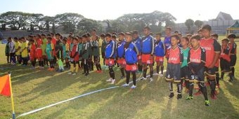32 Klub U-12 Ikuti Turnamen Sepak Bola Wali Kota Probolinggo Cup 2022