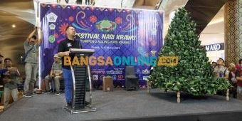 Bupati Gresik Apresiasi Festival Tumpeng Nasi Krawu yang Digelar KWG